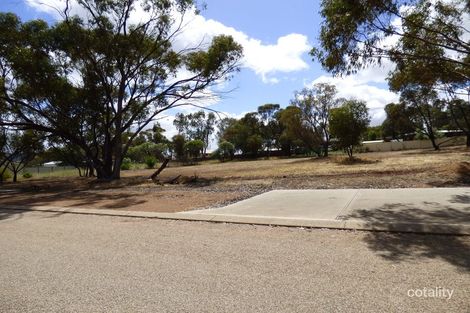 Property photo of 66 Cardwell Road York WA 6302