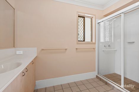 Property photo of 11/200 West Avenue Wynnum QLD 4178