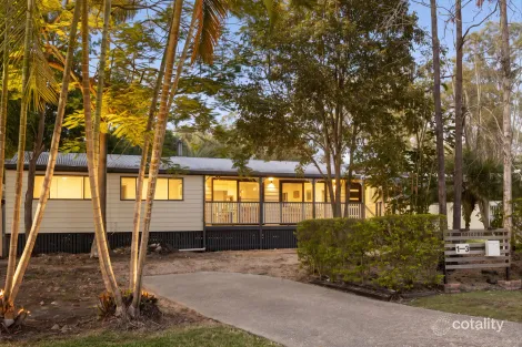 Property photo of 1 Heather Street Karalee QLD 4306