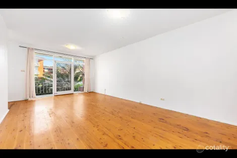 Property photo of 2/12 Grafton Crescent Dee Why NSW 2099