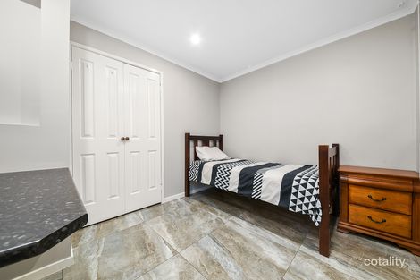Property photo of 8 Emma Court Hampton Park VIC 3976