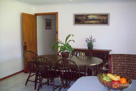 Property photo of 40 Atkinson Drive Burton SA 5110