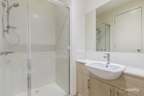 Property photo of 6 Wilson Mews North Melbourne VIC 3051