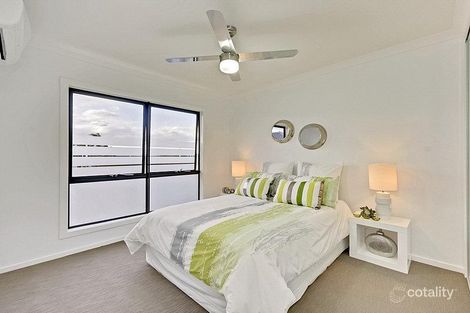 Property photo of 92 York Street Coorparoo QLD 4151