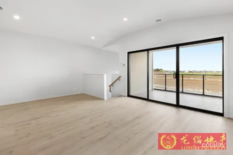 Property photo of 6 Bleeker Way Fraser Rise VIC 3336