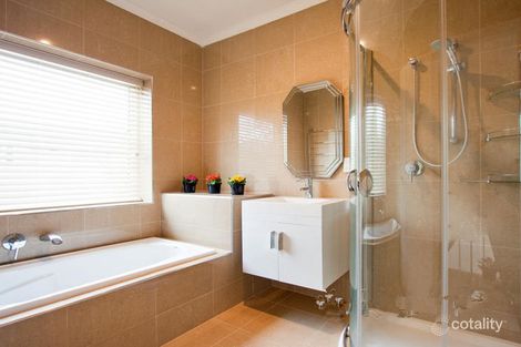 Property photo of 52 Caroline Drive Templestowe Lower VIC 3107