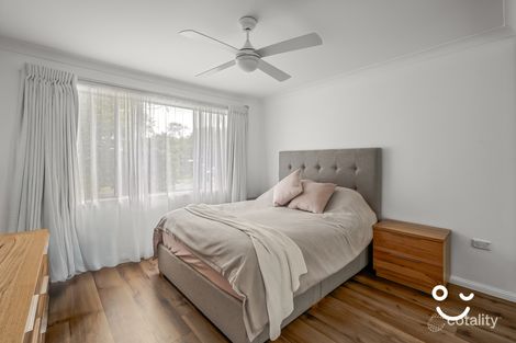 Property photo of 19 Loch Carron Avenue Farmborough Heights NSW 2526