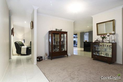 Property photo of 6 Doepel Way Wattle Grove WA 6107