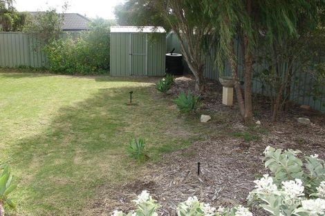 Property photo of 34 Greyteal Place Broadwater WA 6280