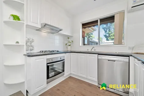 Property photo of 5/70 Thames Boulevard Werribee VIC 3030