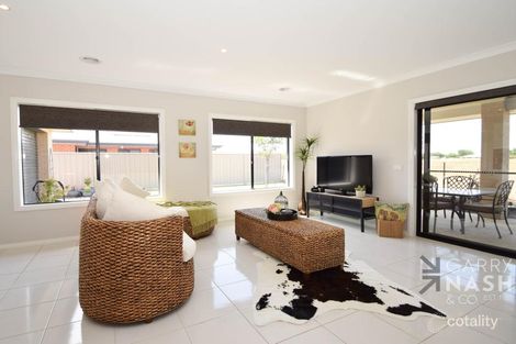 Property photo of 19 Kingfisher Drive Wangaratta VIC 3677