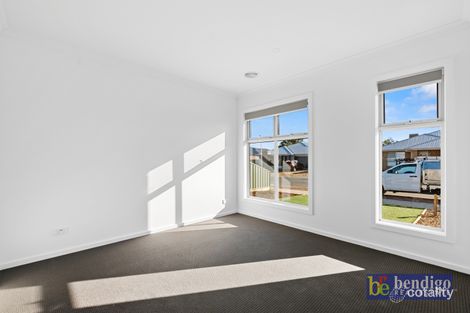 Property photo of 65 Tobin Crescent Epsom VIC 3551