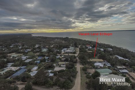43 First Pde, Raymond Island, VIC 3880