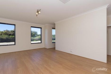 Property photo of 11 Benjamin Crescent Tapping WA 6065