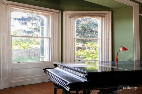 Property photo of 8 Aird Street Camberwell VIC 3124