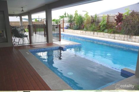 5 Fireclay Cl, Redlynch, QLD 4870