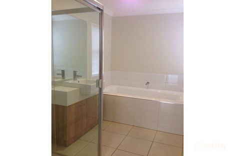 Property photo of 130 Lineham Drive Cranbourne East VIC 3977