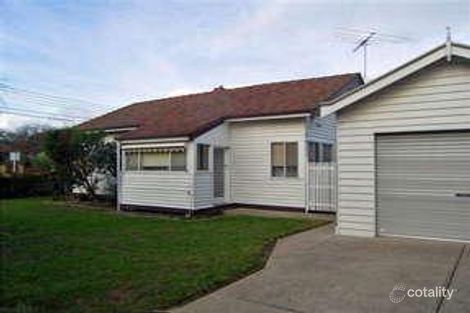 4 Hall St, Cheltenham, VIC 3192