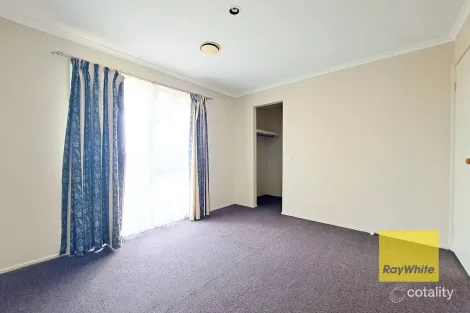 Property photo of 12 Fulham Close Hampton Park VIC 3976