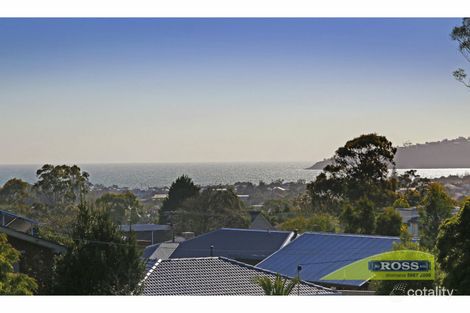 Property photo of 6 Iris Street Dromana VIC 3936