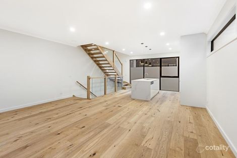 Property photo of 2 Velvet Road Port Melbourne VIC 3207