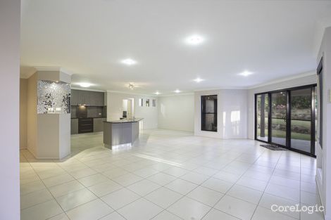 Property photo of 13 Cooper Court Rural View QLD 4740