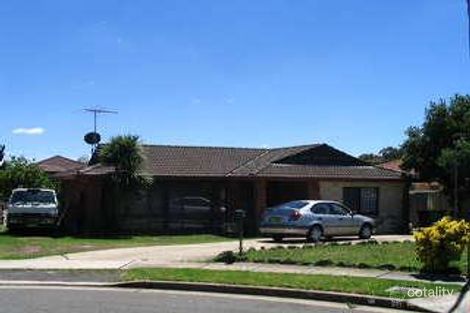 Property photo of 6 Thackeray Close Wetherill Park NSW 2164