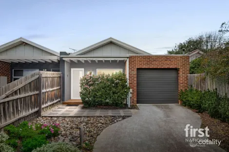 2/34 Tarneit Rd, Werribee, VIC 3030