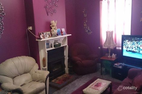 Property photo of 42 Clarke Street Harden NSW 2587