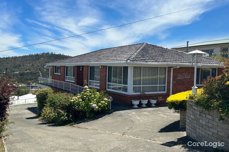 Property photo of 22 Lowanna Road Lindisfarne TAS 7015