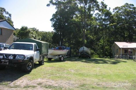 15 Tropic Gardens Dr, Smiths Lake, NSW 2428