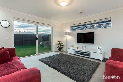 Property photo of 16 Adair Court Marshall VIC 3216