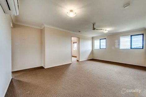 Property photo of 29 Copmanhurst Place Sumner QLD 4074