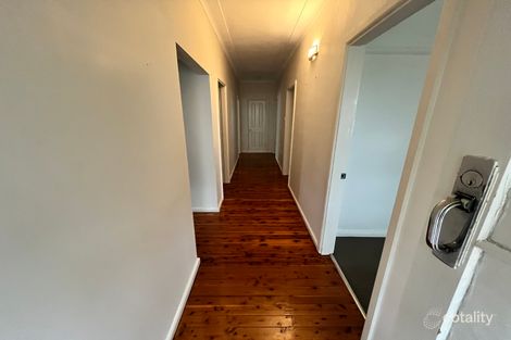 Property photo of 61 Phillip Street West Tamworth NSW 2340