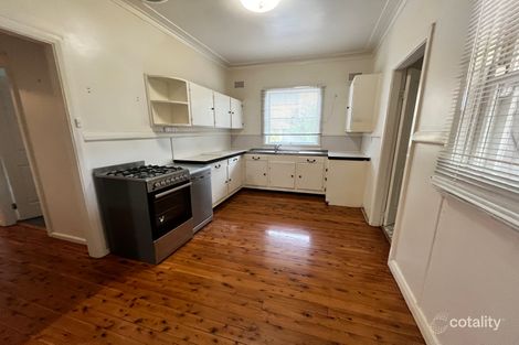 Property photo of 61 Phillip Street West Tamworth NSW 2340