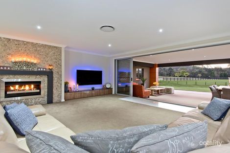 Property photo of 25 Warwick Lane Samford Valley QLD 4520