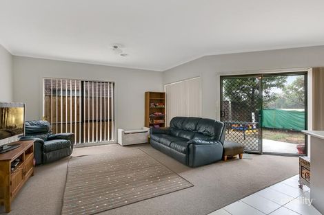 Property photo of 38 Banjo Circuit Bonbeach VIC 3196