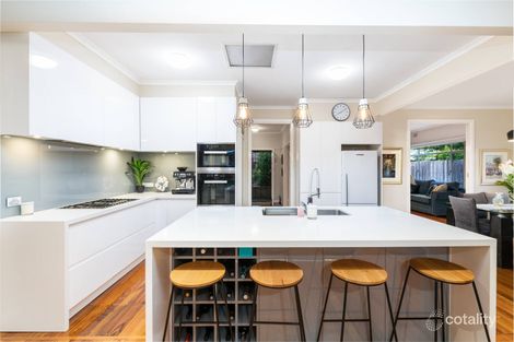 Property photo of 4 Beddoe Avenue Bentleigh East VIC 3165