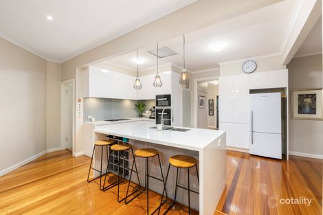Property photo of 4 Beddoe Avenue Bentleigh East VIC 3165