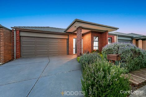 Property photo of 7 Lusitano Way Clyde North VIC 3978