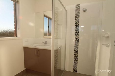 Property photo of 14 Triplett Avenue Ascot VIC 3551