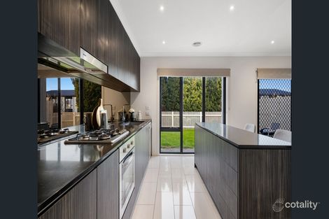 Property photo of 29 Edinburgh Circuit Bundoora VIC 3083