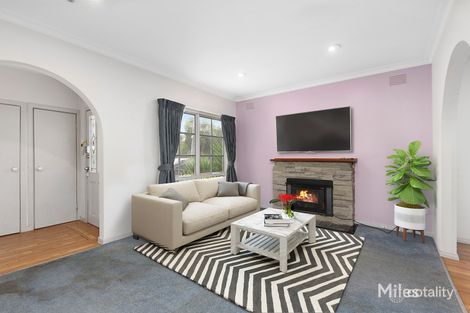 Property photo of 8 Lewellin Grove Rosanna VIC 3084