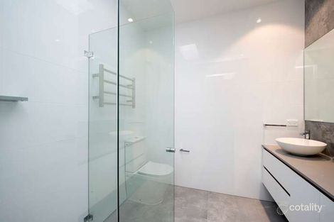 Property photo of 2/21 Shirley Road Wollstonecraft NSW 2065