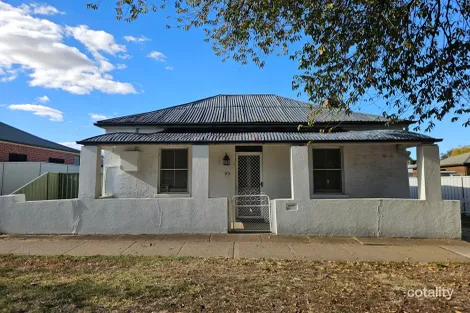 Property photo of 93 Lambert Street Bathurst NSW 2795