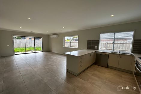 10 Vaughan Dr, Armstrong Creek, VIC 3217