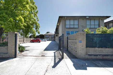 Property photo of 10/420 Blackshaws Road Altona North VIC 3025