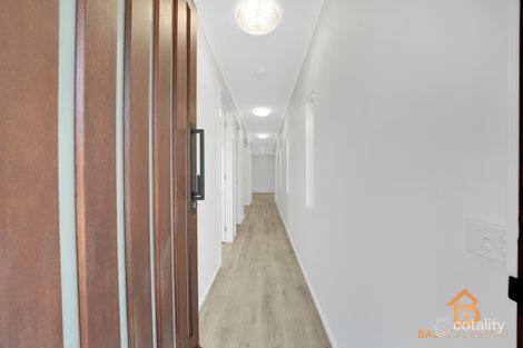 Property photo of 32 Edifice Drive Tarneit VIC 3029