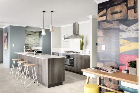6 Pavo Ent, Australind, WA 6233