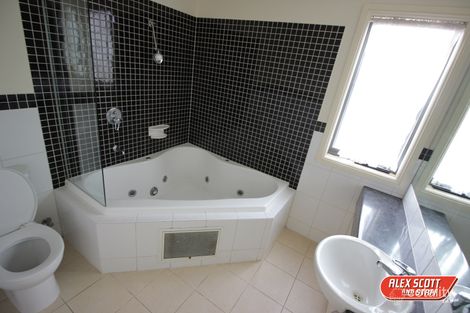 Property photo of 34/18-26 Marlesford Crescent Berwick VIC 3806